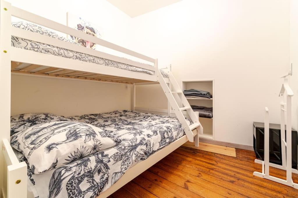 Bel Dans Le Centre Historique Avec Wi-fi Et Toutes Les Commodites Apartment *